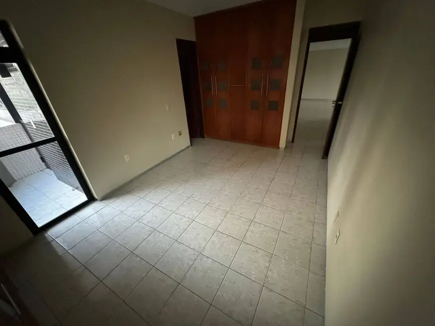 Foto 2 de Apartamento com 5 quartos à venda, 165m2 em Manaíra, Joao Pessoa - PB