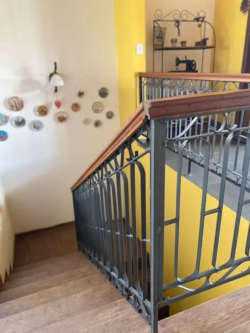 Casa com 3 quartos à venda, 200m2 em Centro, Bananeiras - PB - imagem 3 Foto 3 de Casa com 3 quartos à venda, 200m2 em Centro, Bananeiras - PB