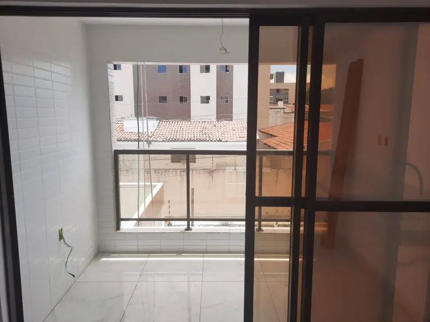 Foto 2 de Apartamento com 4 quartos à venda, 88m2 em Bancários, Joao Pessoa - PB