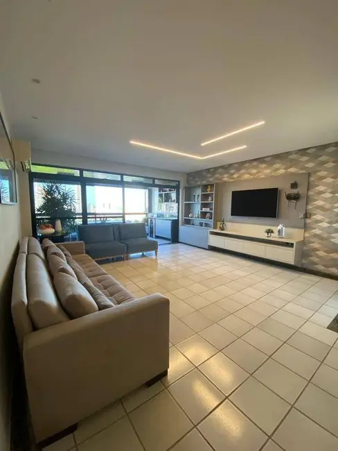 Foto 2 de Apartamento com 4 quartos à venda, 200m2 em Miramar, Joao Pessoa - PB