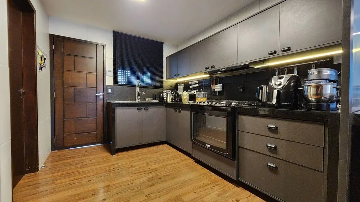 Foto 5 de Casa com 8 quartos à venda, 300m2 em Bananeiras - PB