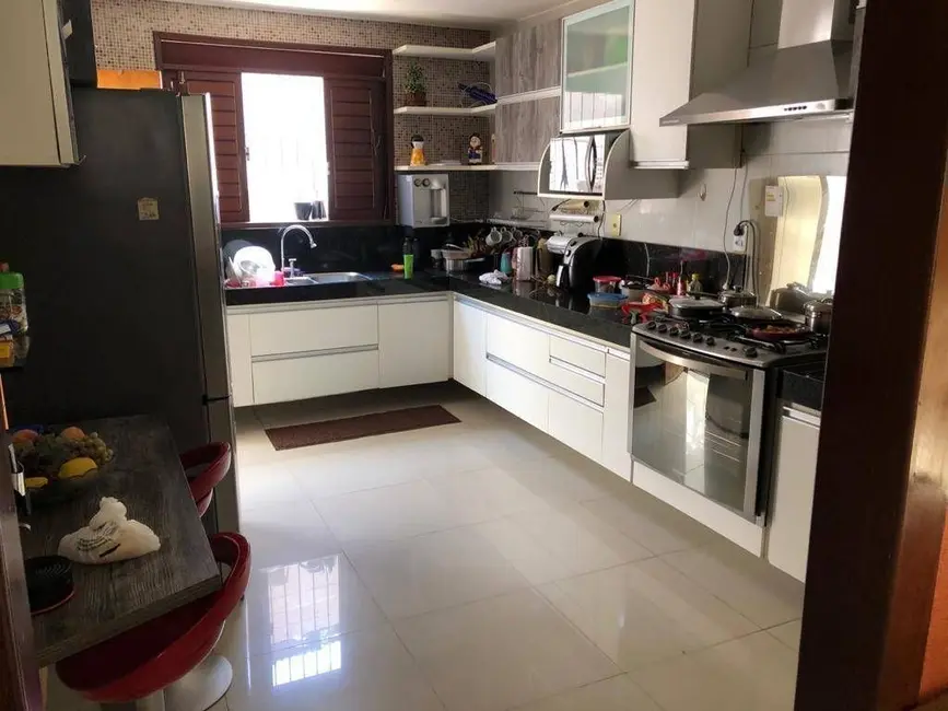 Foto 4 de Casa com 4 quartos à venda, 308m2 em Manaíra, Joao Pessoa - PB