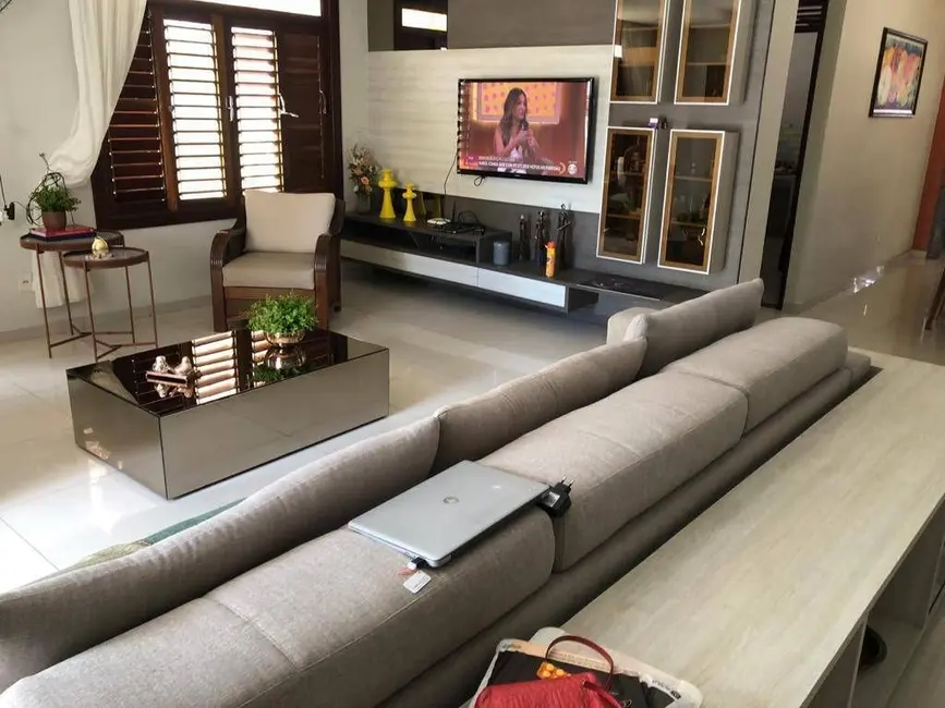 Foto 3 de Casa com 4 quartos à venda, 308m2 em Manaíra, Joao Pessoa - PB