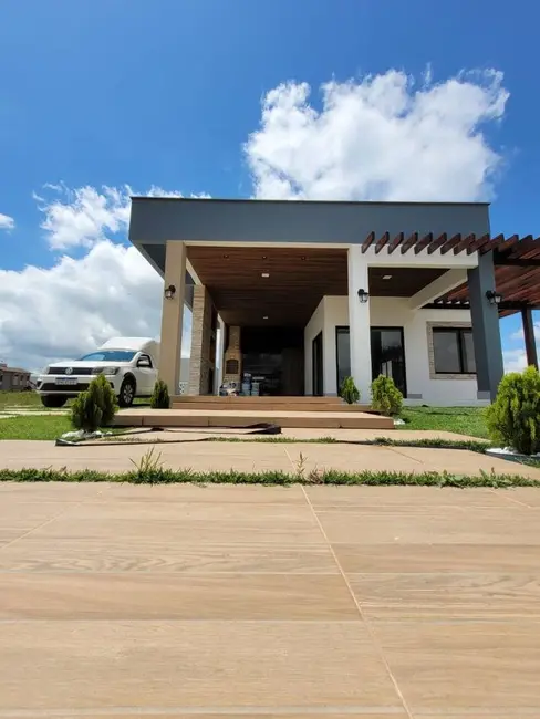 Foto 1 de Casa com 3 quartos à venda, 390m2 em Bananeiras - PB