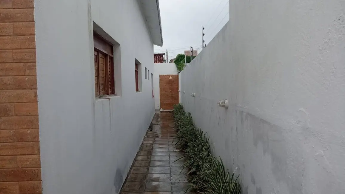 Foto 2 de Casa com 3 quartos à venda, 109m2 em Paratibe, Joao Pessoa - PB