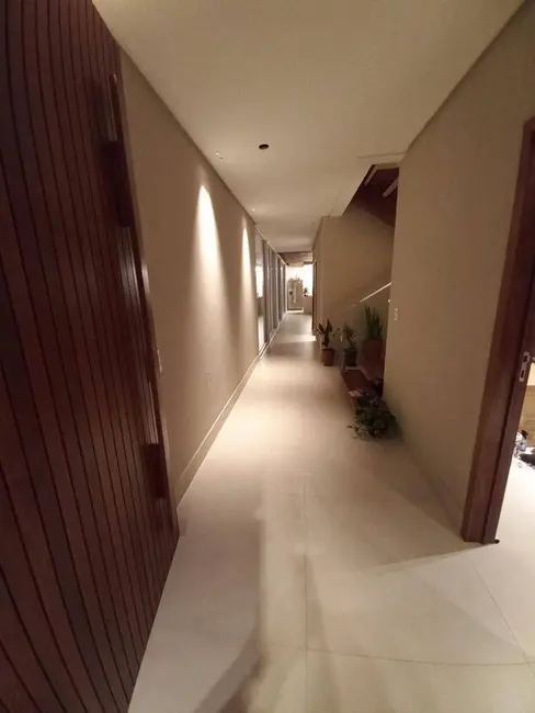 Casa com 4 quartos à venda, 370m2 em Ponta de Campina, Cabedelo - PB - imagem 3 Foto 3 de Casa com 4 quartos à venda, 370m2 em Ponta de Campina, Cabedelo - PB