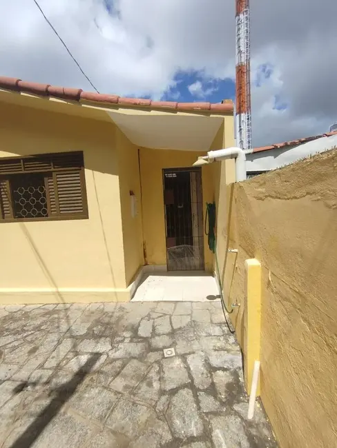 Foto 3 de Casa com 5 quartos à venda, 160m2 em Brisamar, Joao Pessoa - PB