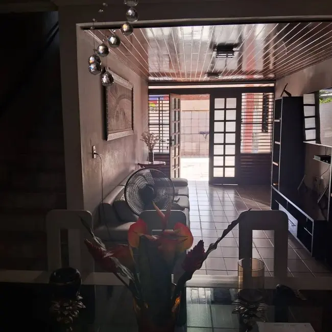 Casa com 5 quartos à venda, 211m2 em Manaíra, Joao Pessoa - PB - imagem 7 Foto 7 de Casa com 5 quartos à venda, 211m2 em Manaíra, Joao Pessoa - PB