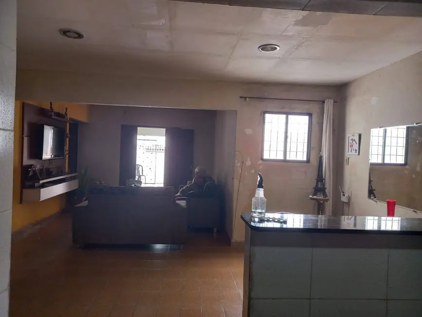 Casa com 4 quartos à venda, 300m2 em Cruz das Armas, Joao Pessoa - PB - imagem 3 Foto 3 de Casa com 4 quartos à venda, 300m2 em Cruz das Armas, Joao Pessoa - PB