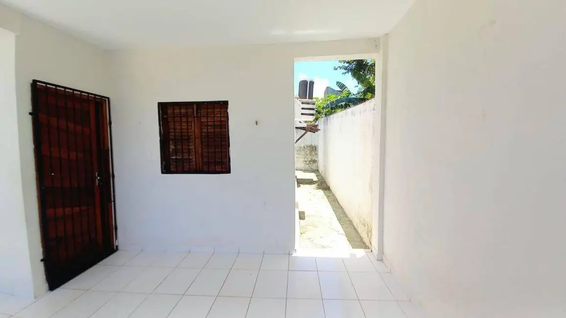 Foto 2 de Casa com 4 quartos à venda, 126m2 em Conde - PB