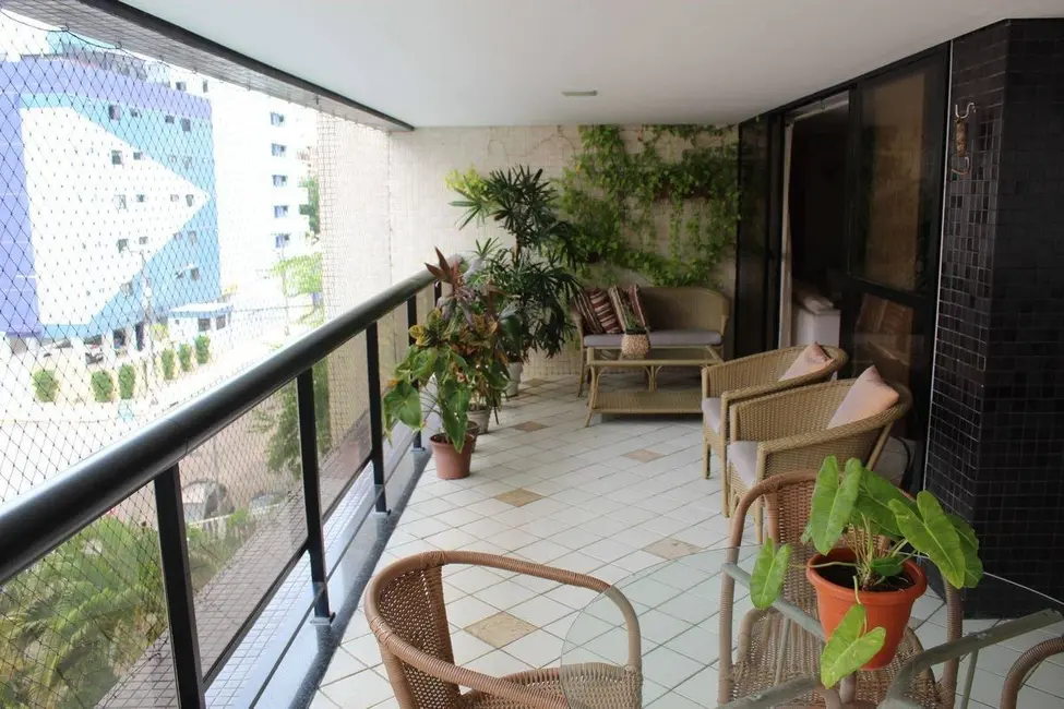Foto 2 de Apartamento com 4 quartos à venda, 188m2 em Cabo Branco, Joao Pessoa - PB