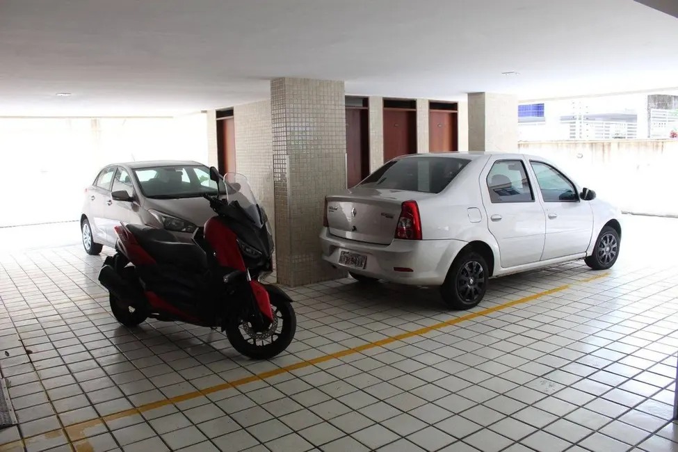 Foto 9 de Apartamento com 4 quartos à venda, 188m2 em Cabo Branco, Joao Pessoa - PB