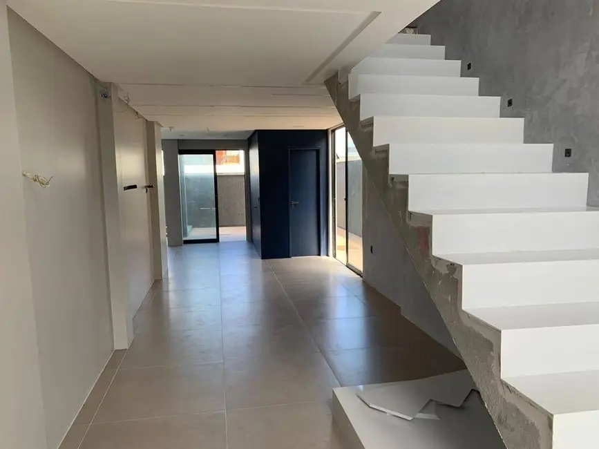Foto 2 de Casa com 3 quartos à venda, 196m2 em Muçumagro, Joao Pessoa - PB