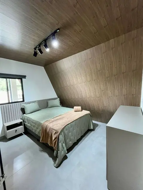 Foto 2 de Casa com 3 quartos à venda, 200m2 em Bananeiras - PB