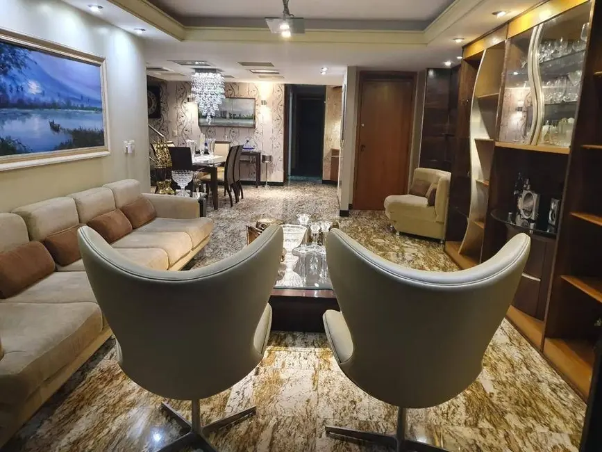 Apartamento com 5 quartos para alugar, 380m2 em Tambaú, Joao Pessoa - PB - imagem 3 Foto 3 de Apartamento com 5 quartos para alugar, 380m2 em Tambaú, Joao Pessoa - PB