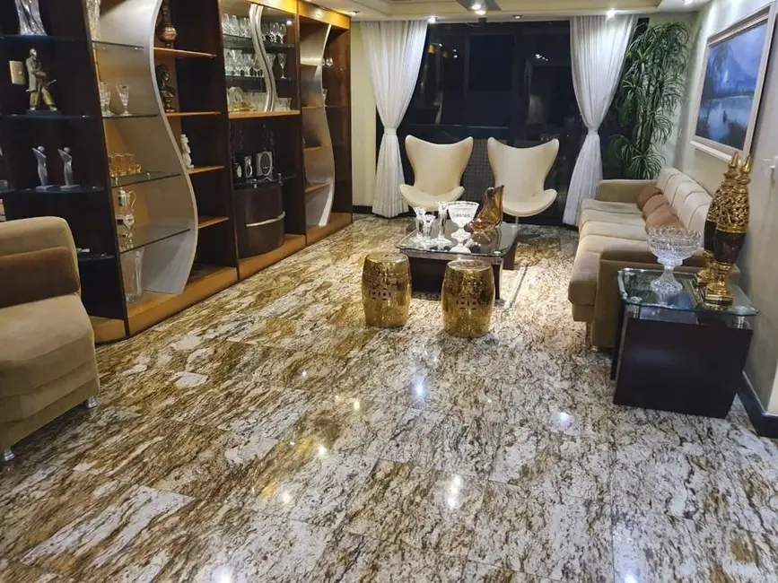 Apartamento com 5 quartos para alugar, 380m2 em Tambaú, Joao Pessoa - PB - imagem 6 Foto 6 de Apartamento com 5 quartos para alugar, 380m2 em Tambaú, Joao Pessoa - PB