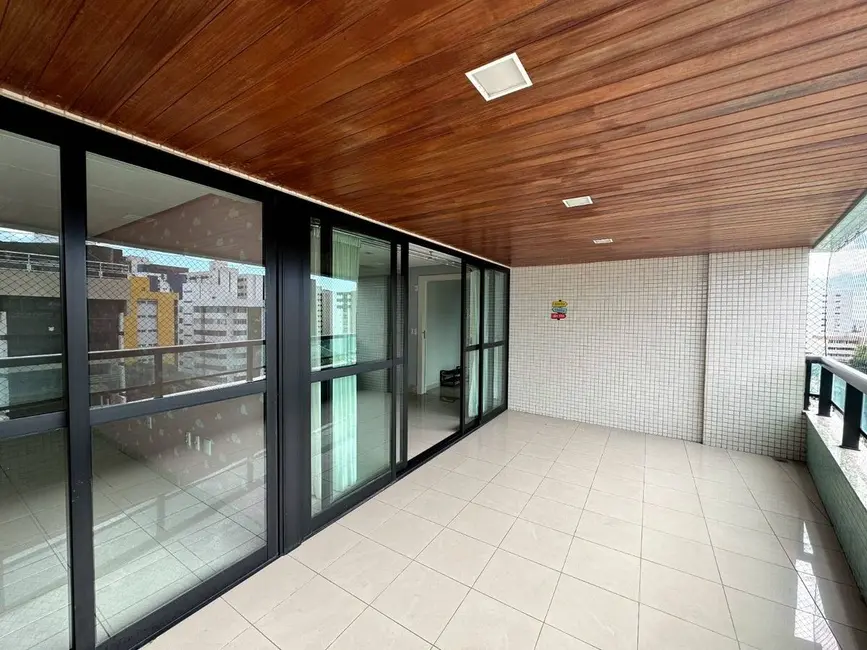 Foto 2 de Apartamento com 4 quartos à venda, 275m2 em Tambaú, Joao Pessoa - PB