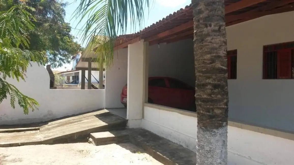 Foto 1 de Casa com 3 quartos à venda, 360m2 em Lucena - PB