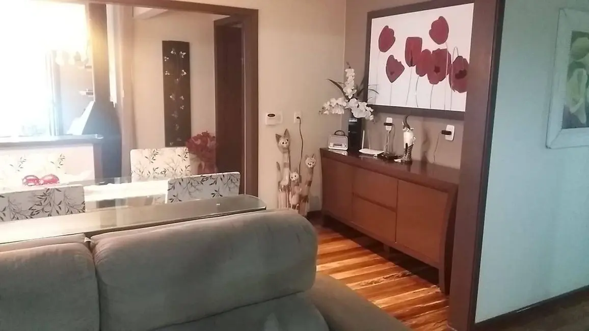 Foto 3 de Casa com 3 quartos à venda, 1980m2 em Centro, Dois Irmaos - RS