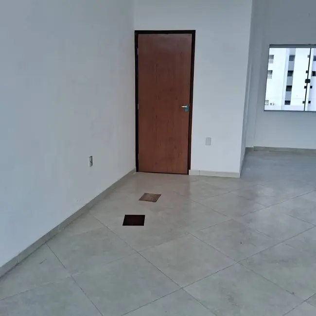 Sala Comercial para alugar, 30m2 em Manaíra, Joao Pessoa - PB - imagem 3 Foto 3 de Sala Comercial para alugar, 30m2 em Manaíra, Joao Pessoa - PB