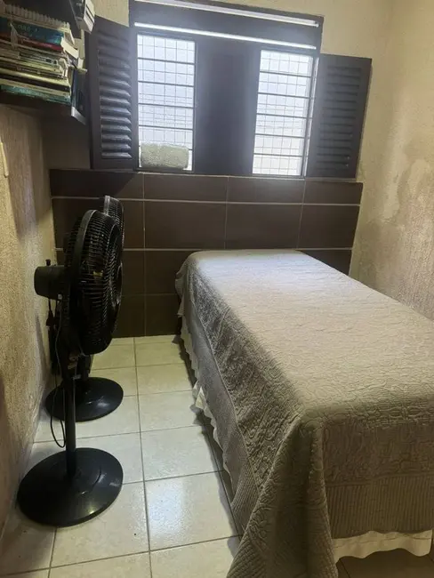 Casa com 4 quartos à venda, 384m2 em Jardim Cidade Universitária, Joao Pessoa - PB - imagem 4 Foto 4 de Casa com 4 quartos à venda, 384m2 em Jardim Cidade Universitária, Joao Pessoa - PB