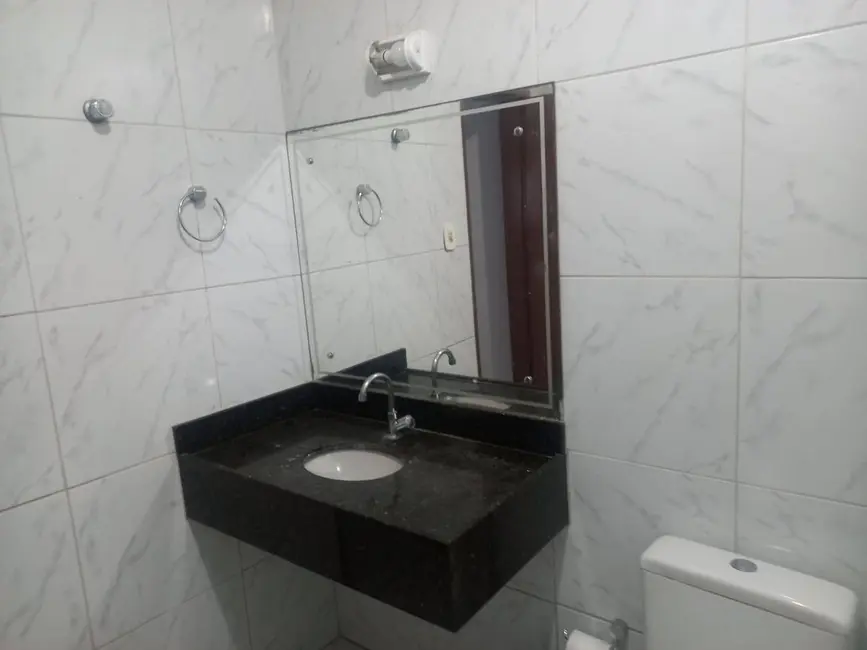 Casa com 4 quartos à venda, 216m2 em Torre, Joao Pessoa - PB - imagem 3 Foto 3 de Casa com 4 quartos à venda, 216m2 em Torre, Joao Pessoa - PB