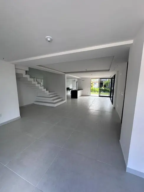 Casa com 3 quartos para alugar, 177m2 em Amazônia Park, Cabedelo - PB - imagem 8 Foto 8 de Casa com 3 quartos para alugar, 177m2 em Amazônia Park, Cabedelo - PB