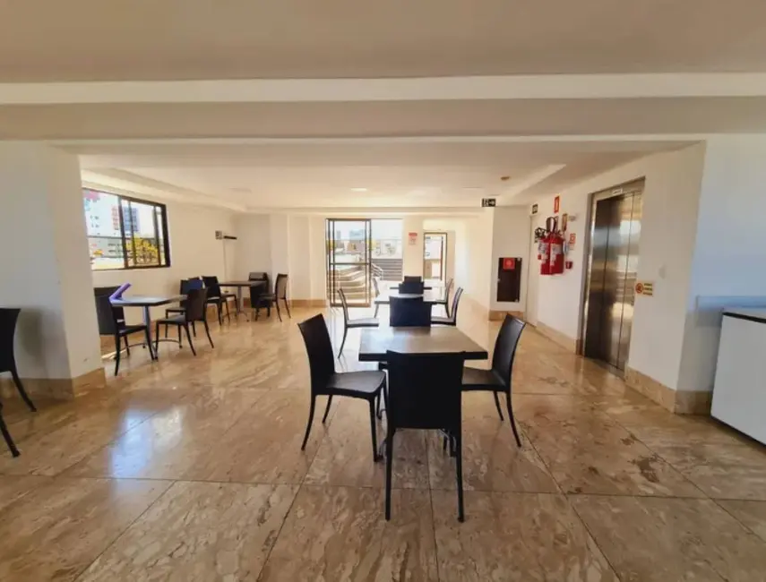Apartamento com 2 quartos para alugar, 60m2 em Tambaú, Joao Pessoa - PB - imagem 8 Foto 8 de Apartamento com 2 quartos para alugar, 60m2 em Tambaú, Joao Pessoa - PB