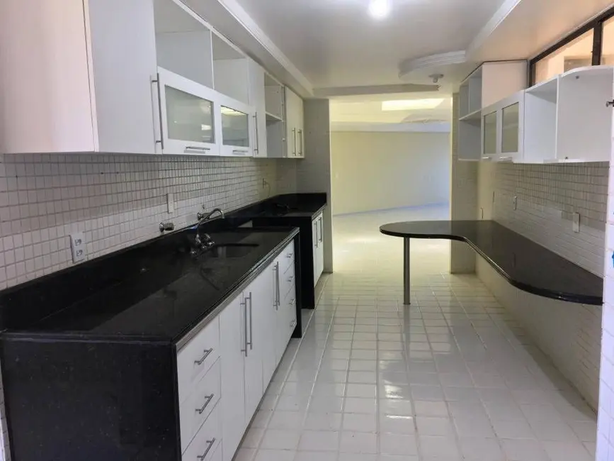 Apartamento com 4 quartos à venda, 200m2 em Intermares, Cabedelo - PB - imagem 8 Foto 8 de Apartamento com 4 quartos à venda, 200m2 em Intermares, Cabedelo - PB