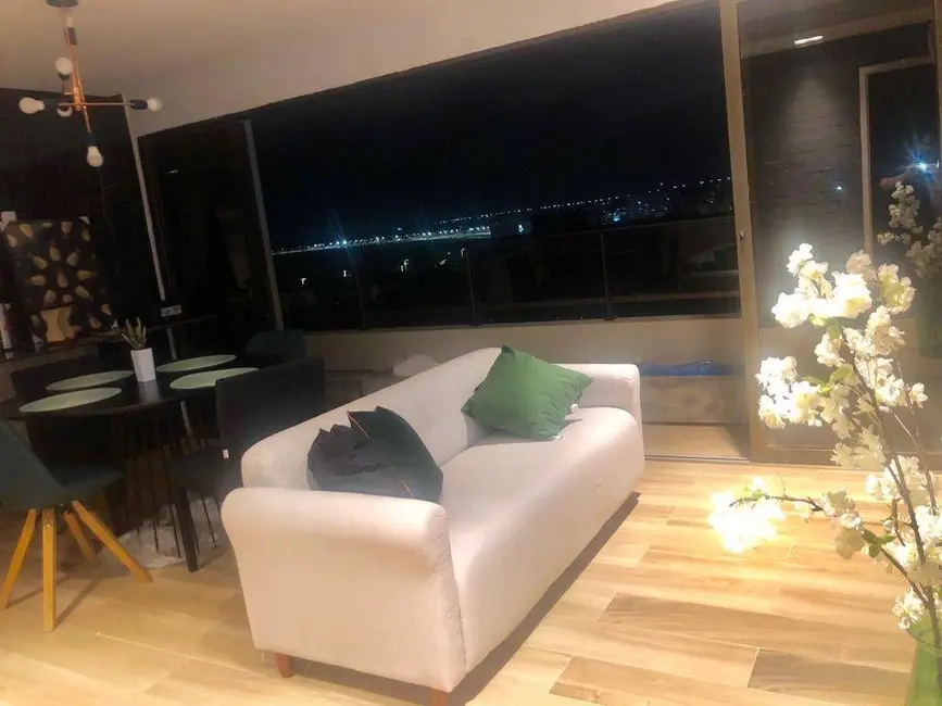 Foto 2 de Apartamento com 2 quartos à venda, 75m2 em Joao Pessoa - PB