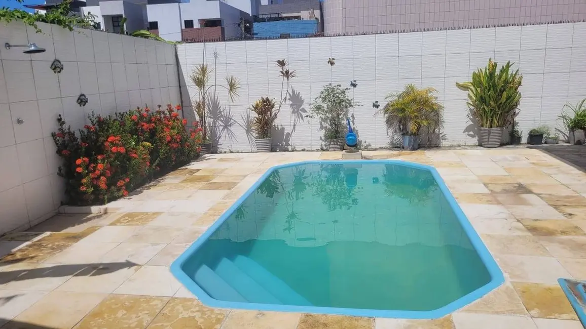 Casa com 3 quartos à venda, 180m2 em Jardim Cidade Universitária, Joao Pessoa - PB - imagem 3 Foto 3 de Casa com 3 quartos à venda, 180m2 em Jardim Cidade Universitária, Joao Pessoa - PB