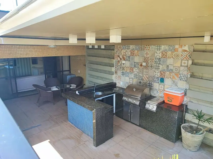 Apartamento com 4 quartos para alugar, 277m2 em Cabo Branco, Joao Pessoa - PB - imagem 5 Foto 5 de Apartamento com 4 quartos para alugar, 277m2 em Cabo Branco, Joao Pessoa - PB