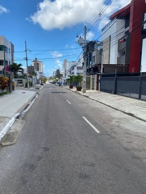 Foto 2 de Apartamento com 2 quartos à venda, 65m2 em Bancários, Joao Pessoa - PB