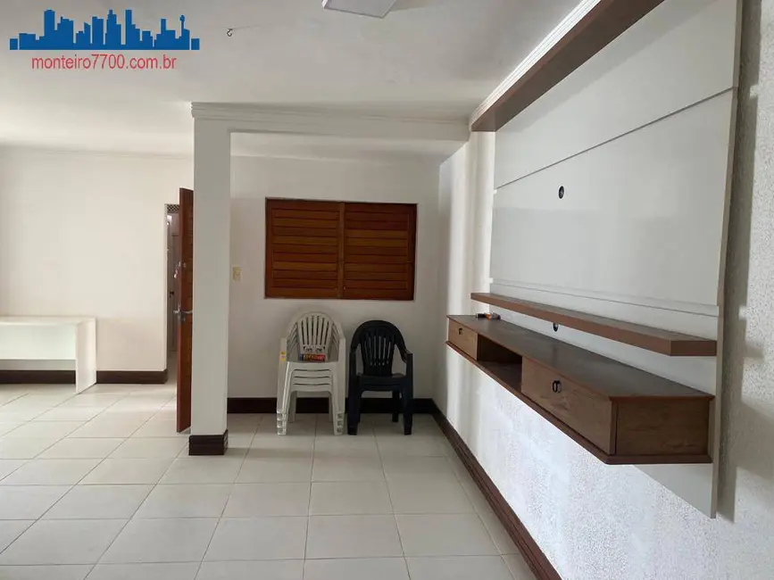 Casa com 7 quartos à venda, 1000m2 em Capim Macio, Natal - RN - imagem 3 Foto 3 de Casa com 7 quartos à venda, 1000m2 em Capim Macio, Natal - RN