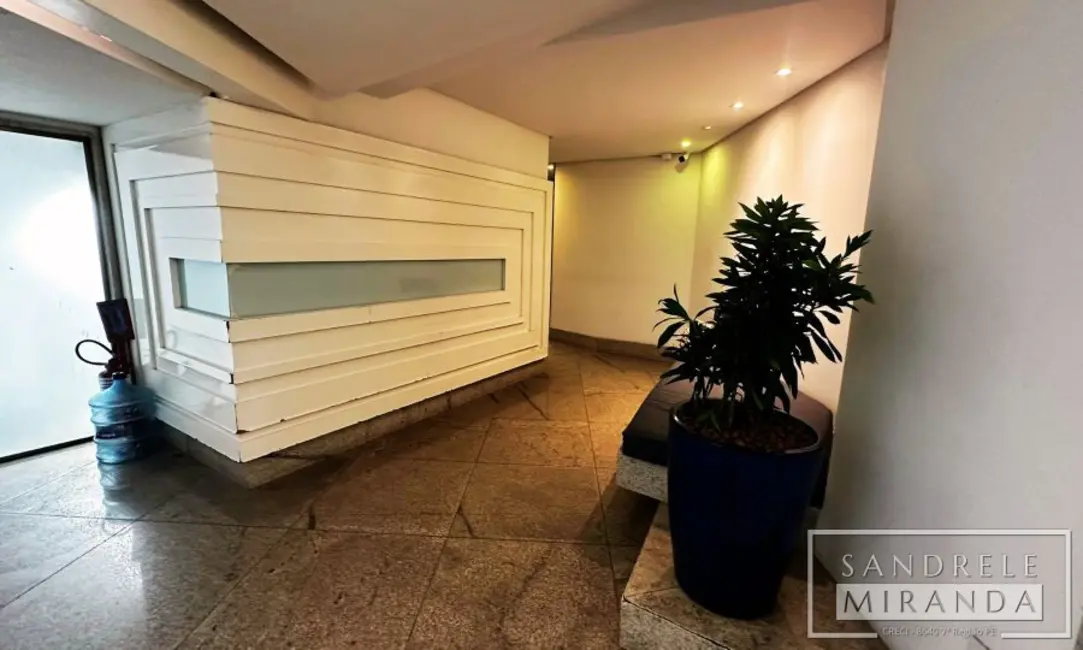 Foto 4 de Apartamento com 2 quartos à venda, 60m2 em Boa Viagem, Recife - PE