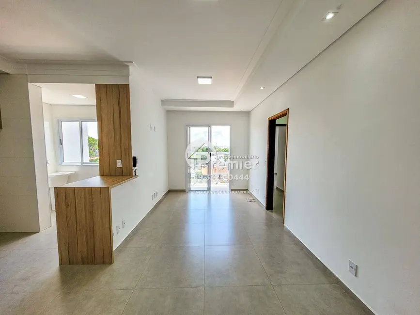 Foto 2 de Apartamento com 2 quartos à venda, 71m2 em Jardim Pedroso, Indaiatuba - SP