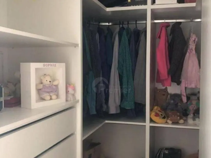 Foto 3 de Casa com 4 quartos à venda, 332m2 em Jardim Regina, Indaiatuba - SP