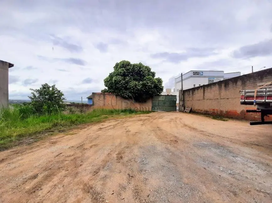 Foto 1 de Terreno / Lote à venda, 500m2 em Jardim Sevilha, Indaiatuba - SP