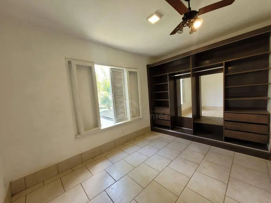 Chácara com 2 quartos à venda, 2050m2 em Colinas do Mosteiro de Itaici, Indaiatuba - SP - imagem 7 Foto 7 de Chácara com 2 quartos à venda, 2050m2 em Colinas do Mosteiro de Itaici, Indaiatuba - SP