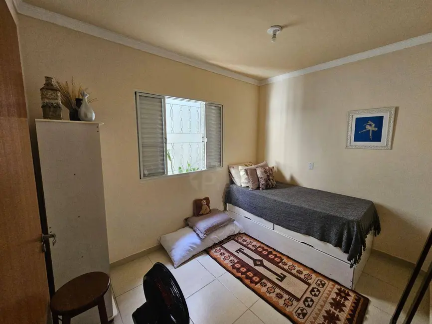 Casa com 3 quartos à venda, 133m2 em Jardim Valença, Indaiatuba - SP - imagem 9 Foto 9 de Casa com 3 quartos à venda, 133m2 em Jardim Valença, Indaiatuba - SP