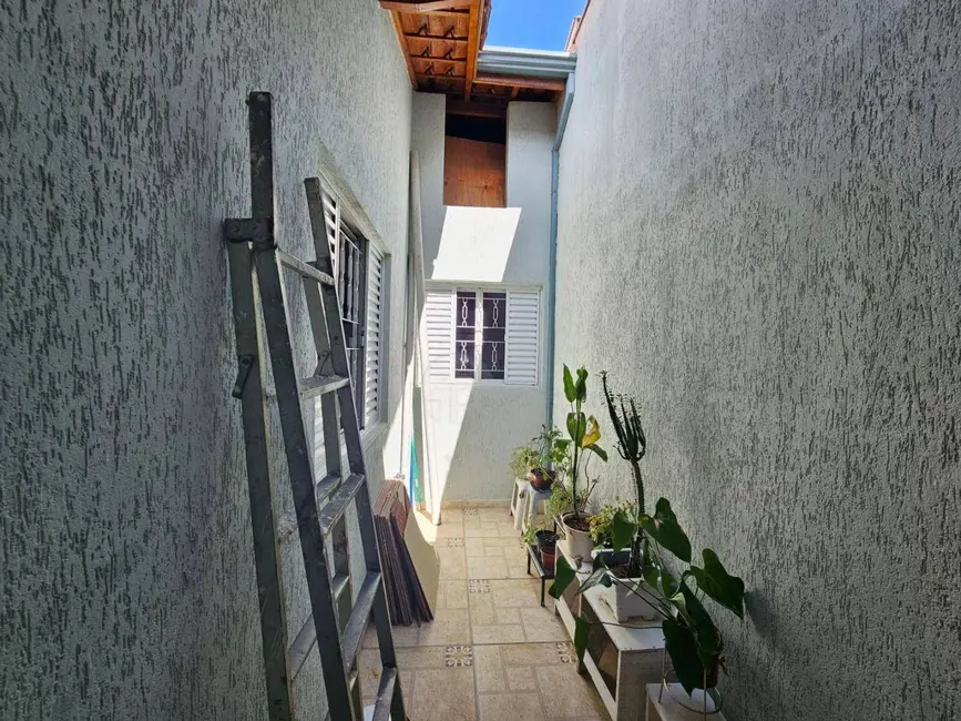 Casa com 3 quartos à venda, 133m2 em Jardim Valença, Indaiatuba - SP - imagem 5 Foto 5 de Casa com 3 quartos à venda, 133m2 em Jardim Valença, Indaiatuba - SP