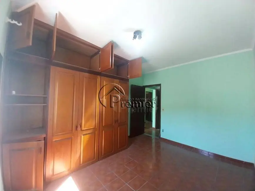 Casa com 4 quartos à venda, 250m2 em Centro, Indaiatuba - SP - imagem 7 Foto 7 de Casa com 4 quartos à venda, 250m2 em Centro, Indaiatuba - SP