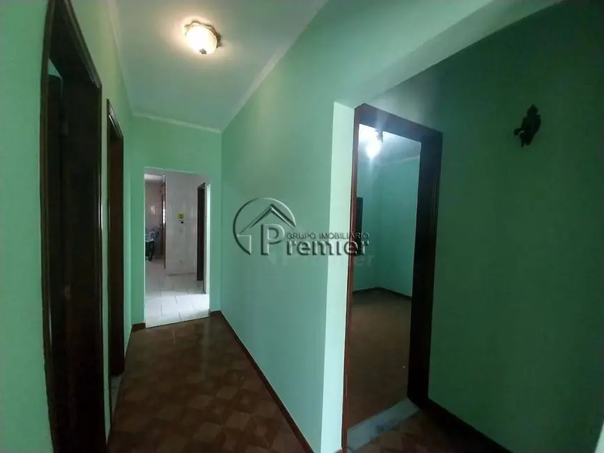 Casa com 4 quartos à venda, 250m2 em Centro, Indaiatuba - SP - imagem 5 Foto 5 de Casa com 4 quartos à venda, 250m2 em Centro, Indaiatuba - SP