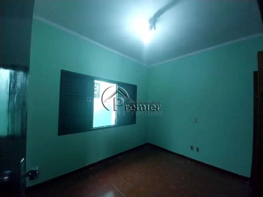 Casa com 4 quartos à venda, 250m2 em Centro, Indaiatuba - SP - imagem 8 Foto 8 de Casa com 4 quartos à venda, 250m2 em Centro, Indaiatuba - SP
