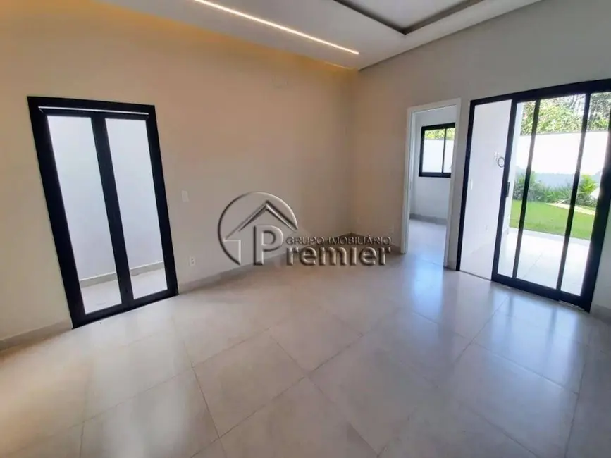 Foto 9 de Casa com 3 quartos à venda, 300m2 em Salto - SP