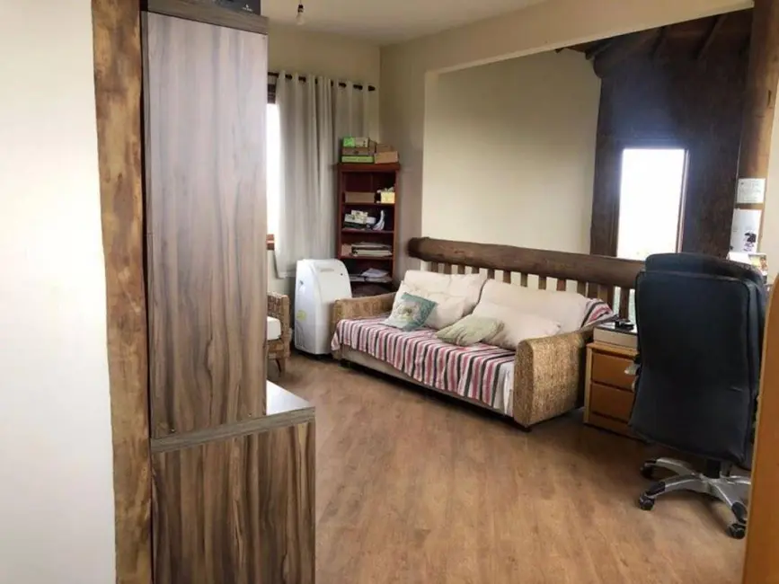 Chácara com 3 quartos à venda e para alugar, 2050m2 em Terras de Itaici, Indaiatuba - SP - imagem 3 Foto 3 de Chácara com 3 quartos à venda e para alugar, 2050m2 em Terras de Itaici, Indaiatuba - SP