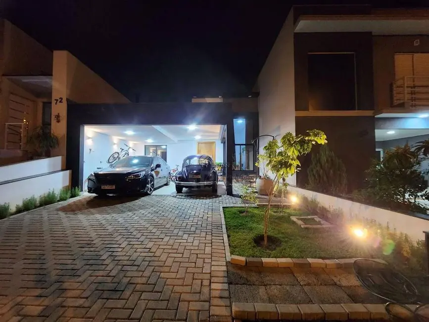 Foto 2 de Casa de Condomínio com 3 quartos à venda, 200m2 em Jardim Bréscia, Indaiatuba - SP