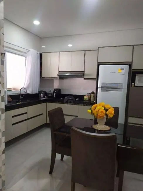 Foto 1 de Casa com 3 quartos à venda, 150m2 em Indaiatuba - SP