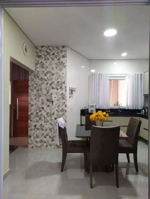 Casa com 3 quartos à venda, 150m2 em Indaiatuba - SP - imagem 8 Foto 8 de Casa com 3 quartos à venda, 150m2 em Indaiatuba - SP