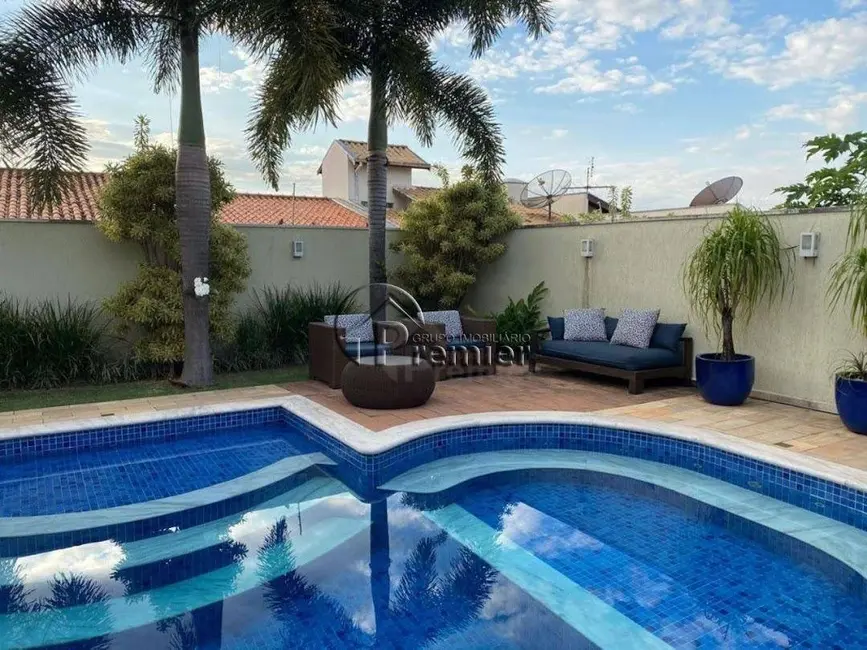 Foto 2 de Casa com 4 quartos à venda, 490m2 em Jardim Residencial Villa Suíça, Indaiatuba - SP